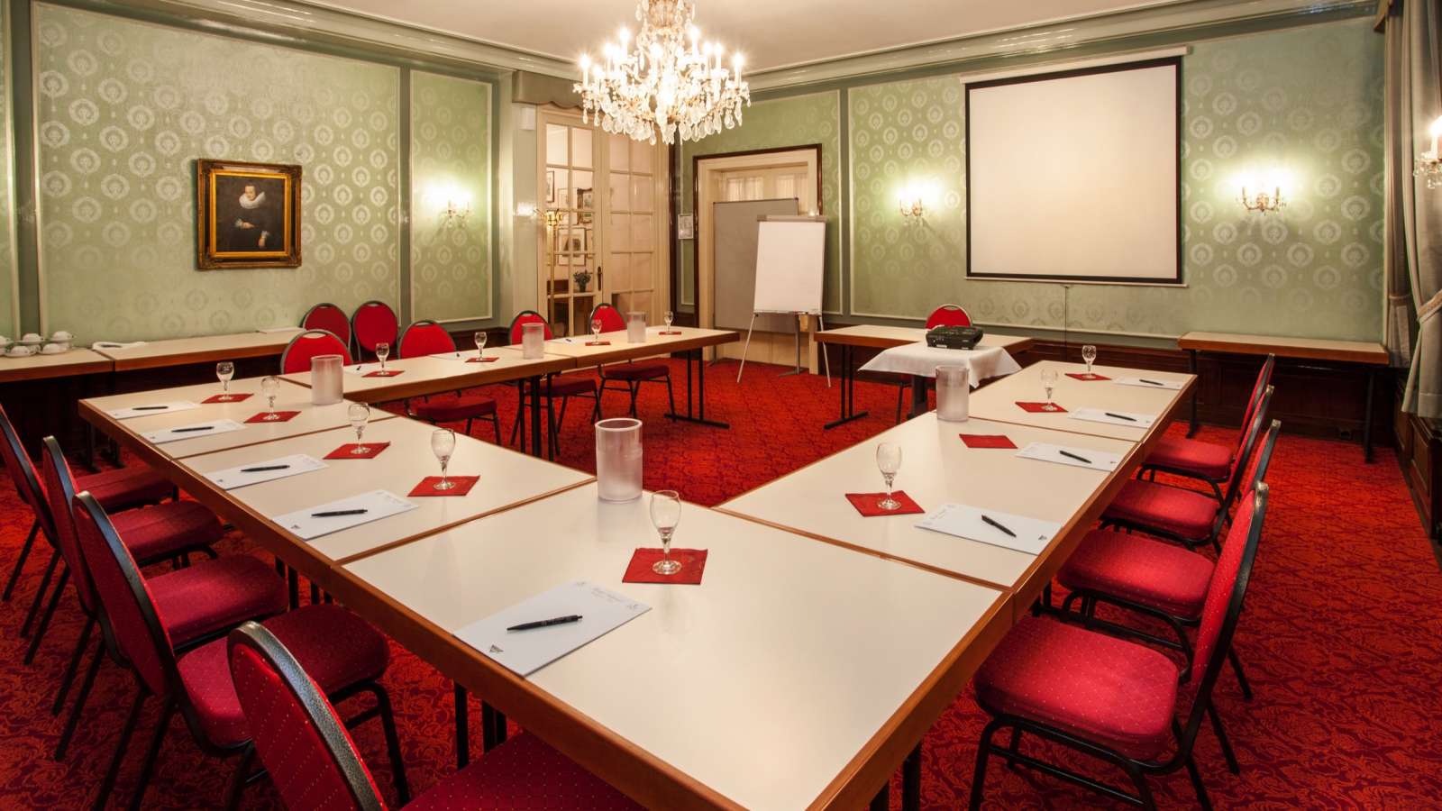 A meeting room at Centro Hotel National Deluxe in Frankfurt