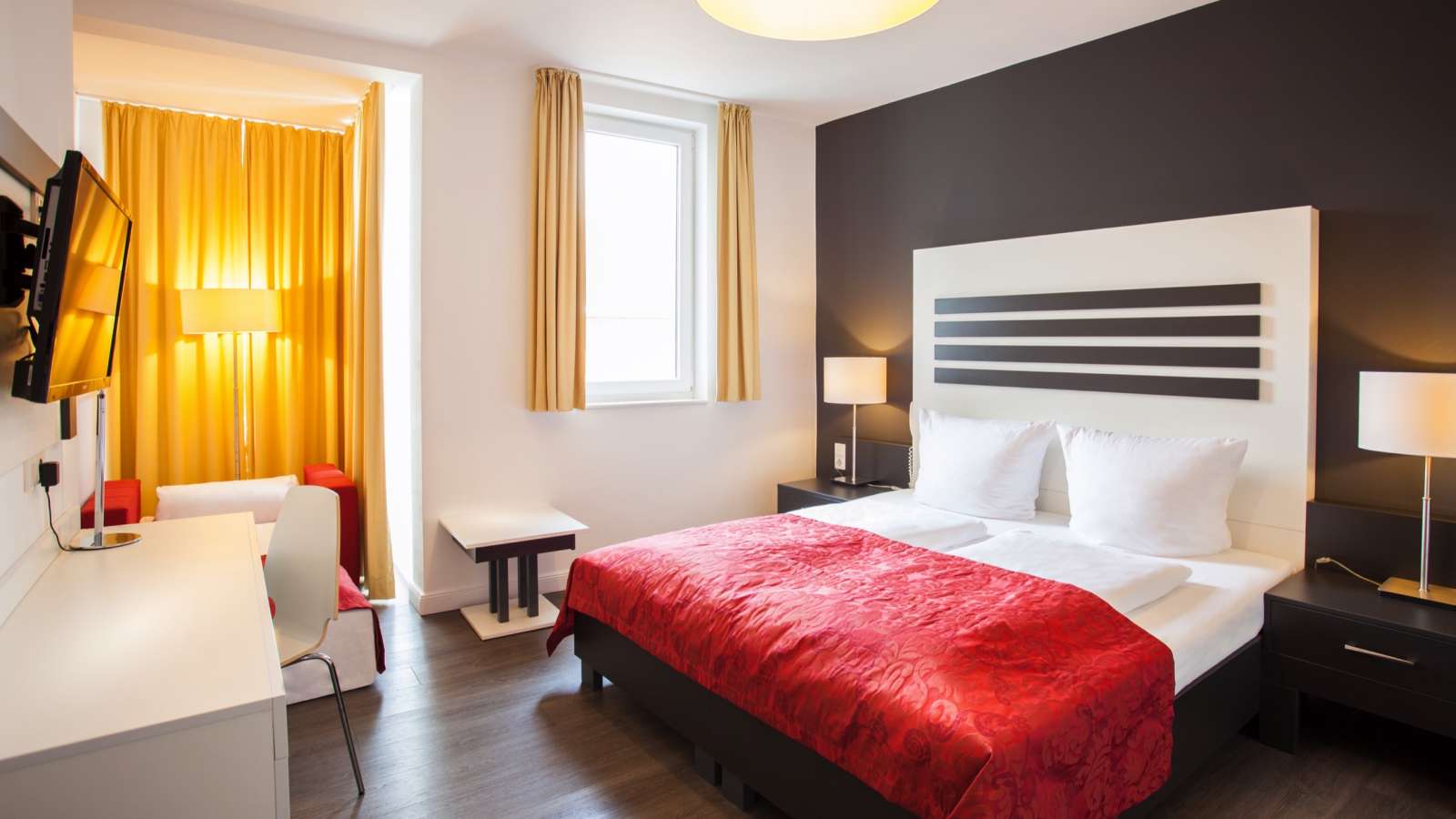 A double room at Centro Hotel Le Boutique in Hamburg