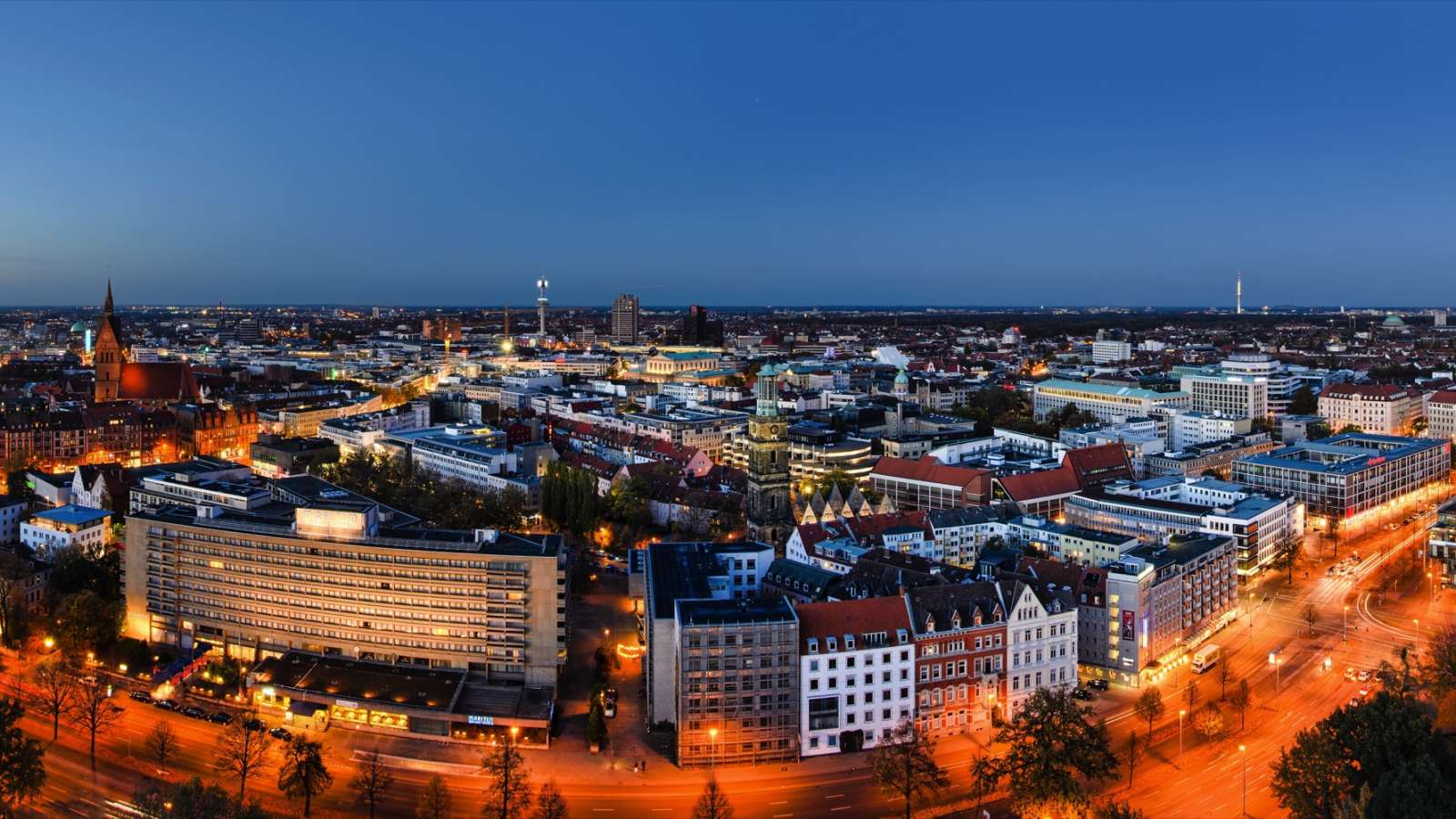Bei Ihrem Aufenthalt in den Centro Hotels in Hannover liegt Ihnen die ganze Innenstadt zu Füßen.